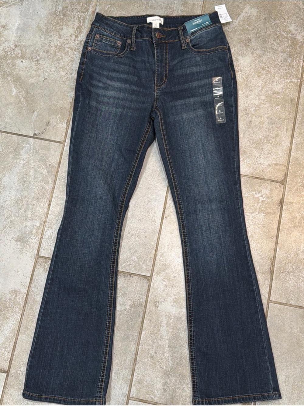 NWT Maurices Slim Boot Regular Midrise Jean Size 8 Dark Wash - Picture 2 of 8